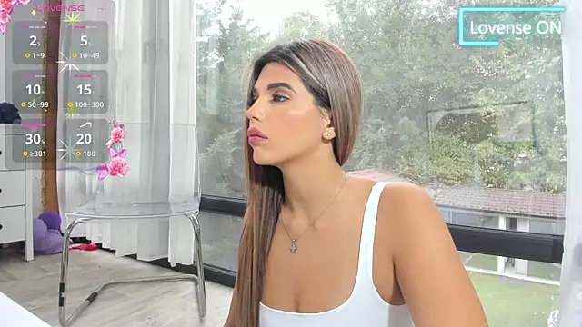 Bella Posh online show from September 10, 5:18 am