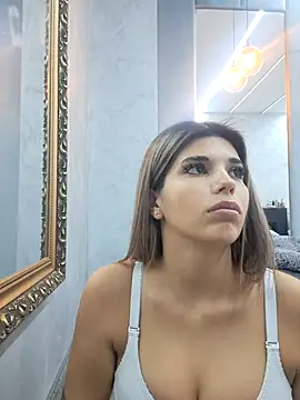 Bella Posh online show from October 10, 5:06 am