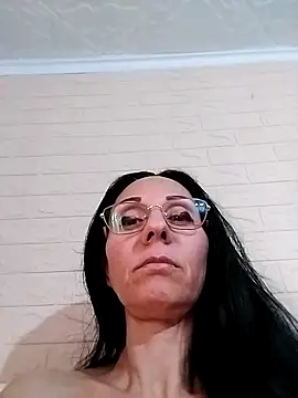 Snapshot of Ramona870 chatting on March 3, 10:38 am Ramona870 online show from March 3, 10:38 am