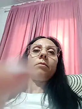 Snapshot of Ramona870 chatting on September 11, 7:30 am Ramona870 online show from September 11, 7:30 am