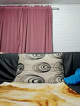 Snapshot of Ramona870 chatting on September 28, 5:18 pm Ramona870 online show from September 28, 5:18 pm