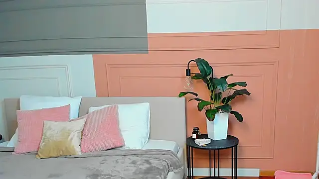  BunnyDollStella  online show from March 12, 12:42 am