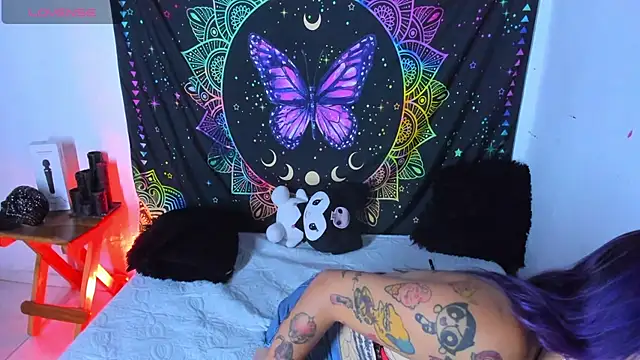 ChloeAllennn online show from February 25, 2:25 am