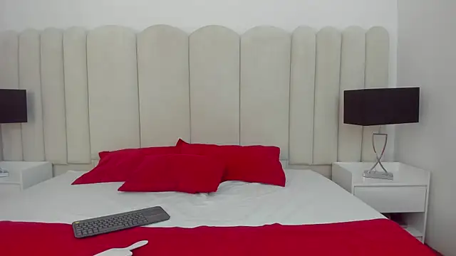 Antonella Smiith  online show from March 31, 3:56 pm