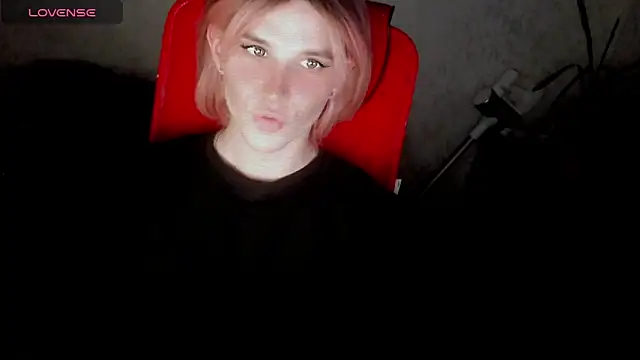 hellenspellman online show from October 9, 4:16 pm