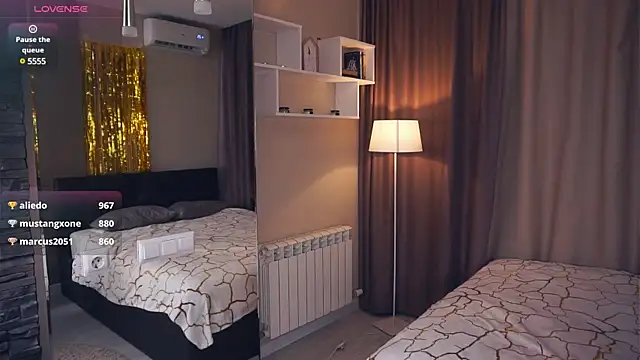 SibleyBurner online show from March 5, 9:15 pm