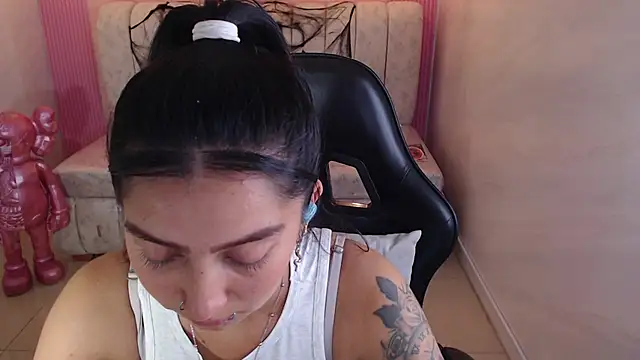 madhison klain s online show from October 29, 8:21 pm