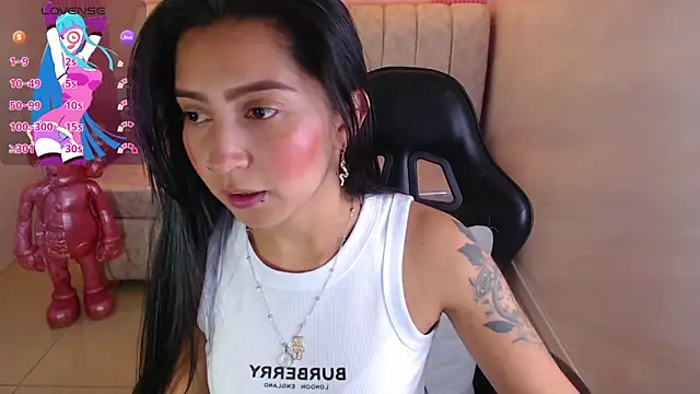 madhison klain s online show from November 6, 8:21 pm