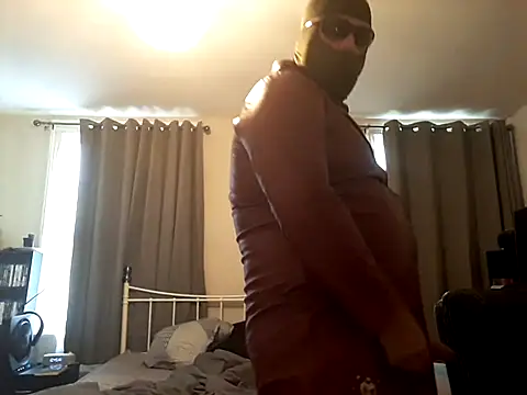 Snapshot of leatherloverman chatting on October 1, 9:48 am leatherloverman online show from October 1, 9:48 am
