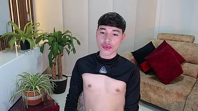 Snapshot of cod_dolll chatting on October 30, 12:01 am cod dolll online show from October 30, 12:01 am