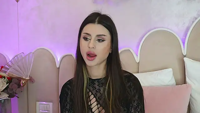 Alice Voss online show from February 26, 6:23 am