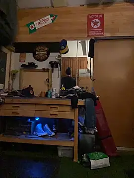 Snapshot of Polaroid_White chatting on November 2, 10:28 am Polaroid White online show from November 2, 10:28 am