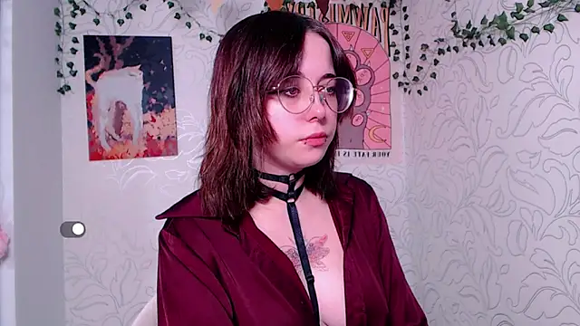 Snapshot of _miraclecattt_ chatting on February 23, 4:50 am miraclecattt online show from February 23, 4:50 am