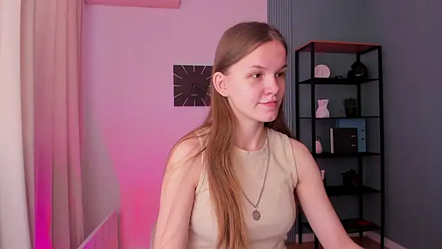 Amber Rogers online show from March 2, 2:21 pm