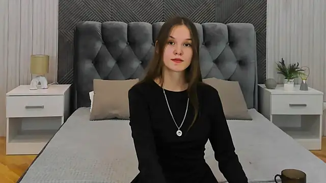 Amber Rogers online show from March 3, 8:21 pm