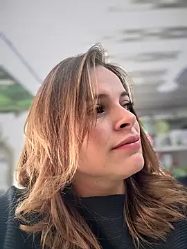 gynna kimera online show from October 25, 7:30 pm