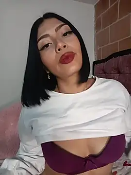 Snapshot of Kylie_brazt chatting on November 29, 3:53 am Kylie brazt online show from November 29, 3:53 am