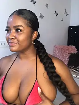 Snapshot of ValerieBlakee chatting on March 21, 11:56 pm ValerieBlakee online show from March 21, 11:56 pm