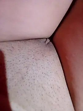 meddy delicinha online show from March 4, 11:00 pm