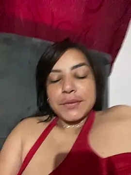 Snapshot of Sara_chanel92 chatting on October 25, 12:23 pm Sara chanel92 online show from October 25, 12:23 pm