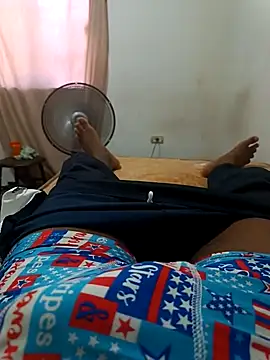 Snapshot of douglassilvadls chatting on March 20, 4:53 pm douglassilvadls online show from March 20, 4:53 pm