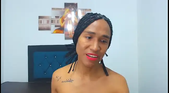 red veltet online show from February 24, 7:41 pm