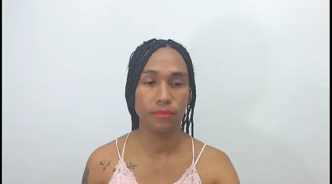 red veltet online show from March 7, 2:12 pm