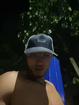 MaxxxSteil online show from March 8, 6:10 am