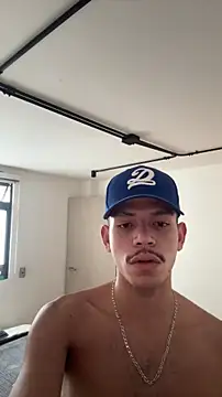 Snapshot of angel_and_deen chatting on November 26, 3:35 pm angel and deen online show from November 26, 3:35 pm