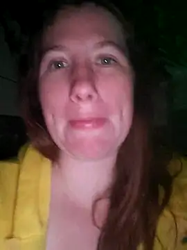 Seductivefoxyxh online show from March 14, 1:27 am