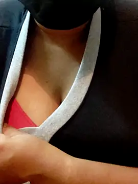 mythilli online show from March 6, 9:47 am