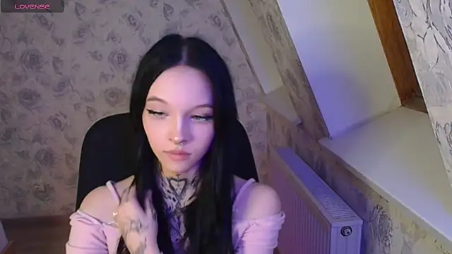 mefwhore online show from March 14, 6:07 pm