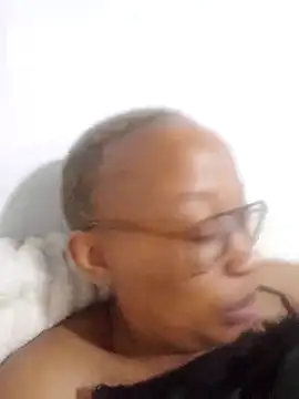 Snapshot of xyz089 chatting on February 27, 5:58 pm xyz089 online show from February 27, 5:58 pm