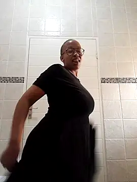 Snapshot of xyz089 chatting on March 15, 3:59 pm xyz089 online show from March 15, 3:59 pm