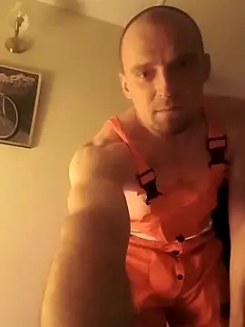 Snapshot of great_feeling chatting on December 17, 9:54 pm great feeling online show from December 17, 9:54 pm