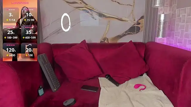 Bella williamss  online show from December 1, 7:08 pm