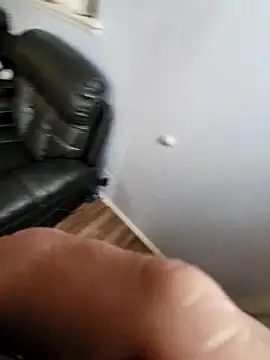 Snapshot of Bigjohn81401 chatting on December 5, 5:42 pm Bigjohn81401 online show from December 5, 5:42 pm