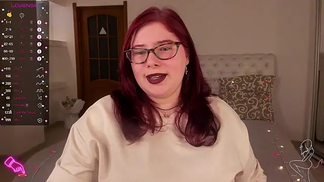 Lily lu one online show from March 21, 8:40 pm