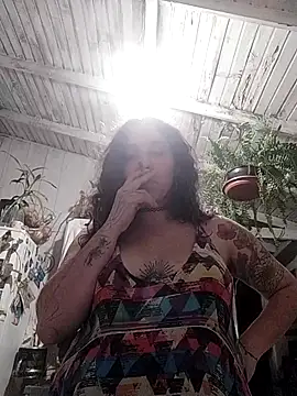 Snapshot of Fellyna chatting on September 12, 10:10 pm Fellyna online show from September 12, 10:10 pm