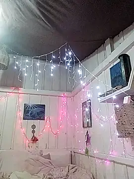 Snapshot of Fellyna chatting on September 14, 9:14 pm Fellyna online show from September 14, 9:14 pm