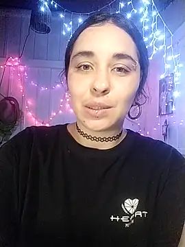 Snapshot of Fellyna chatting on September 28, 6:46 pm Fellyna online show from September 28, 6:46 pm