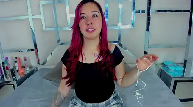 Snapshot of Celeste_X chatting on March 9, 3:54 am Celeste X online show from March 9, 3:54 am