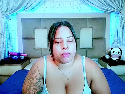 indiantopaz694u online show from November 20, 4:45 am