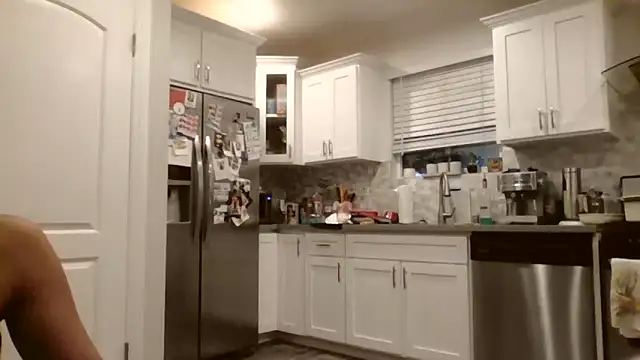 princesskimamii online show from November 21, 5:28 am