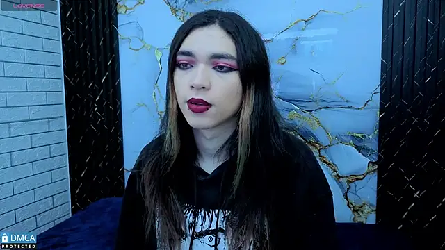 MaeveKuro online show from March 3, 3:01 am