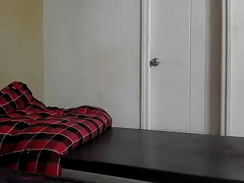 Snapshot of fitbuddy1 chatting on November 28, 7:44 am fitbuddy1 online show from November 28, 7:44 am