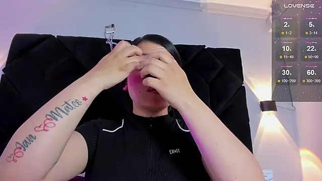 Snapshot of celeste_star0 chatting on September 19, 12:39 pm celeste star0 online show from September 19, 12:39 pm