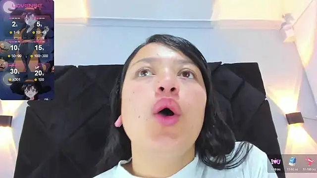 Snapshot of celeste_star0 chatting on October 25, 12:45 pm celeste star0 online show from October 25, 12:45 pm