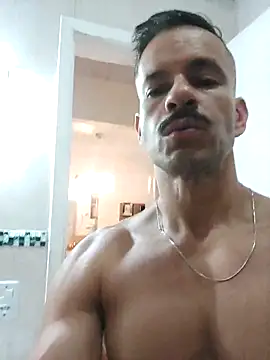 juniortche1313 online show from March 8, 2:55 am