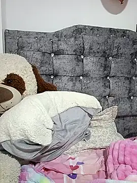 Snapshot of nahomysaints chatting on November 8, 2:34 am nahomysaints online show from November 8, 2:34 am